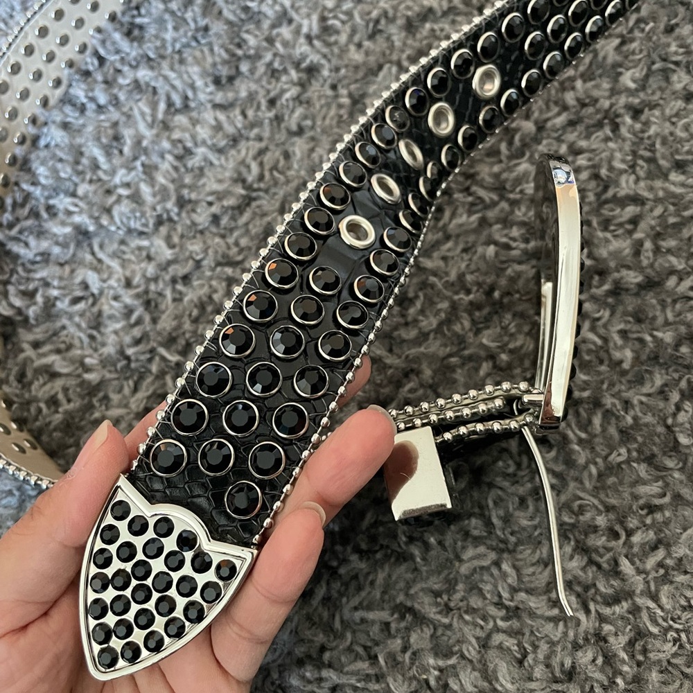 DNA Rhinestone Belt Men. XS. - Picture 2 of 4
